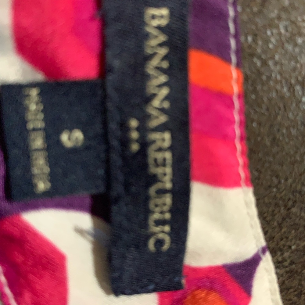 Banana Republic Pink and Purple Patterned Fabric